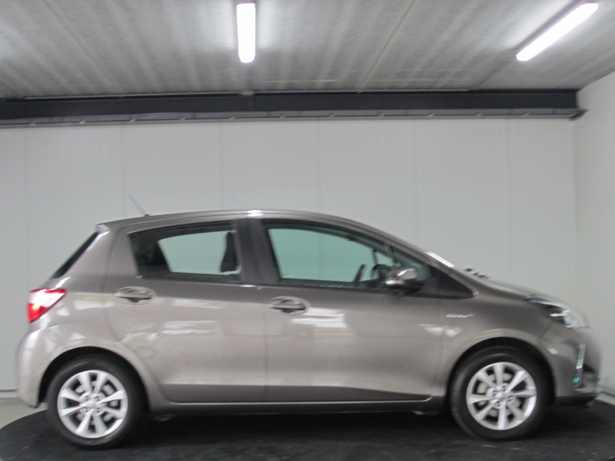 Foto van Toyota Toyota Yaris Hybrid