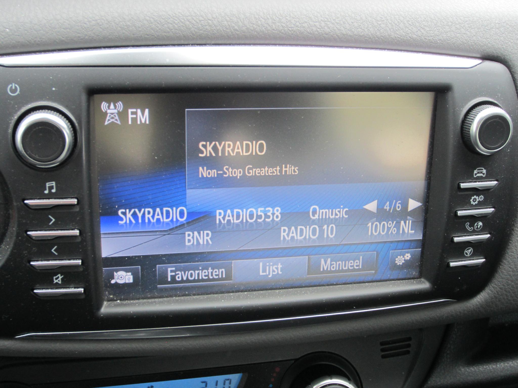 Foto van Toyota Toyota Yaris Hybrid