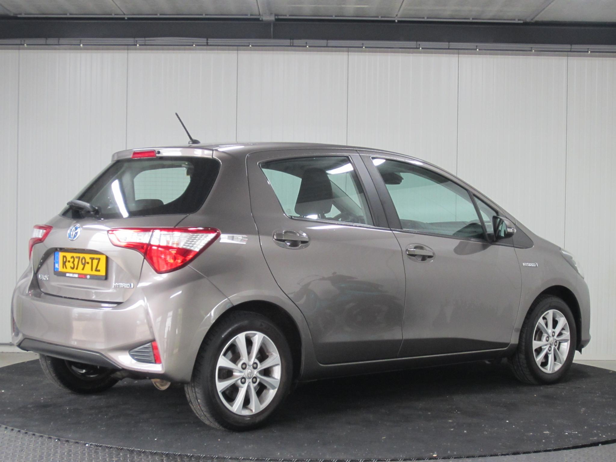 Foto van Toyota Toyota Yaris Hybrid