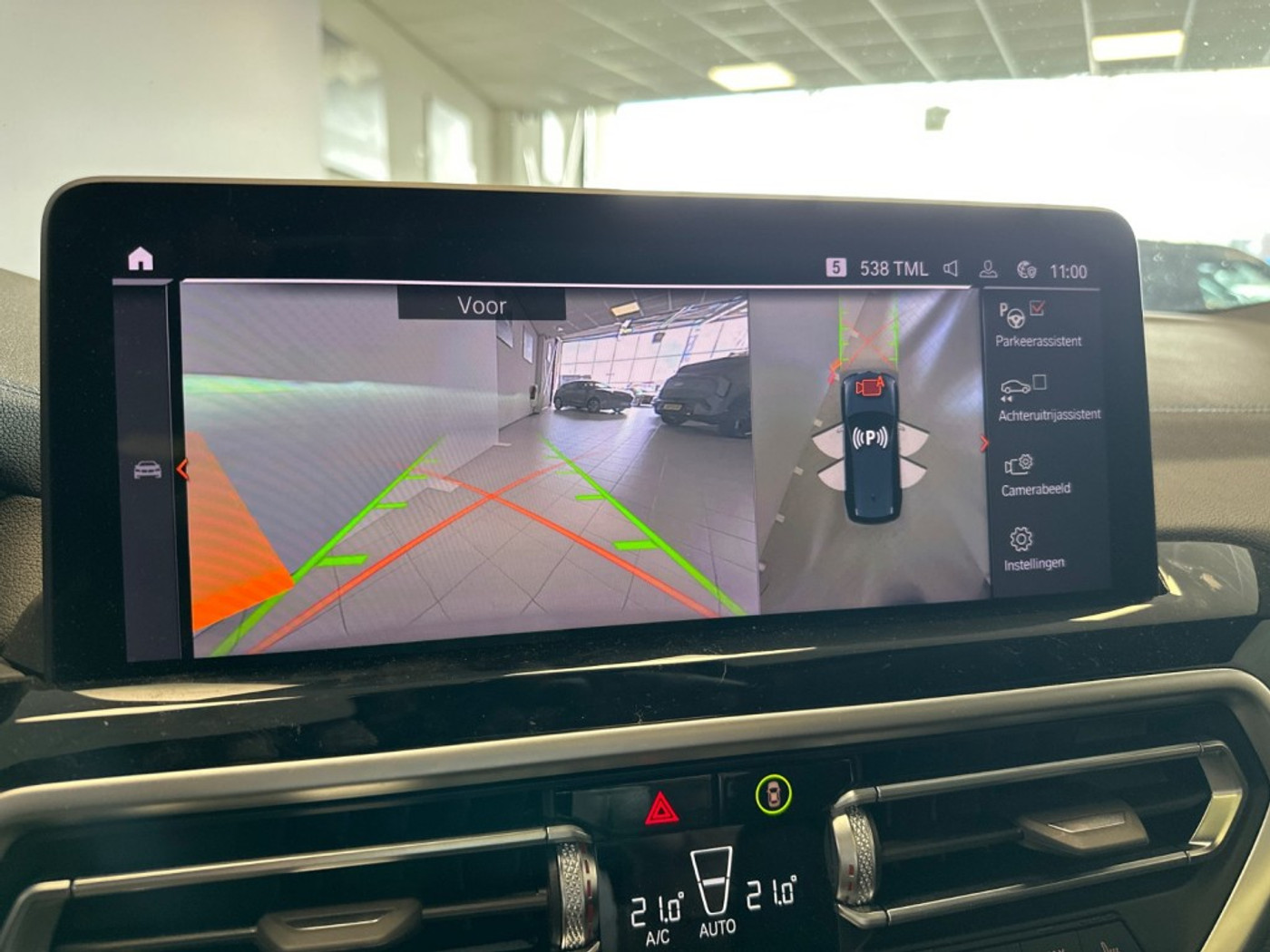 Foto van BMW Ix3