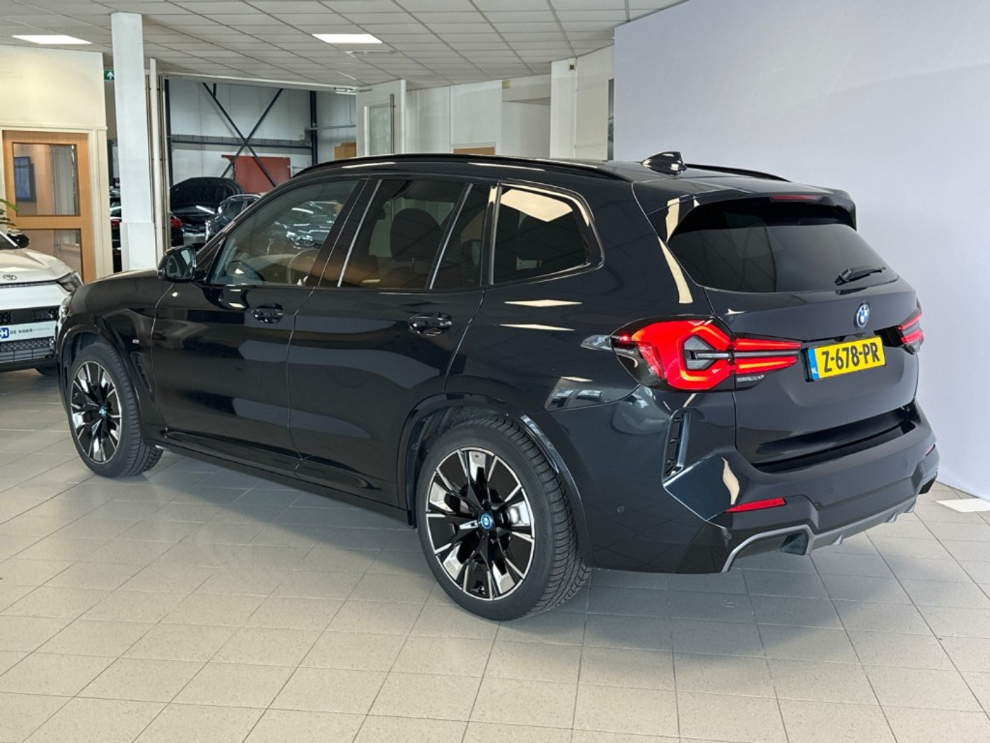 Foto van BMW Ix3