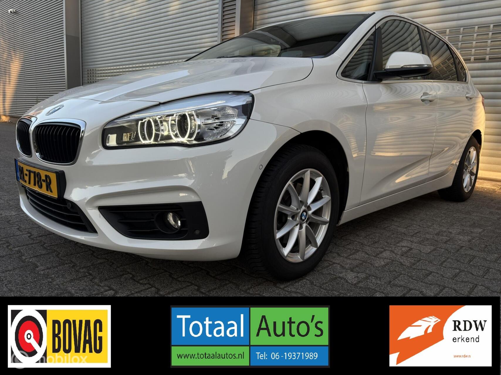 BMW 218i Active Tourer 218i High Executive*Cruise*Navi* 2018 - voorkant