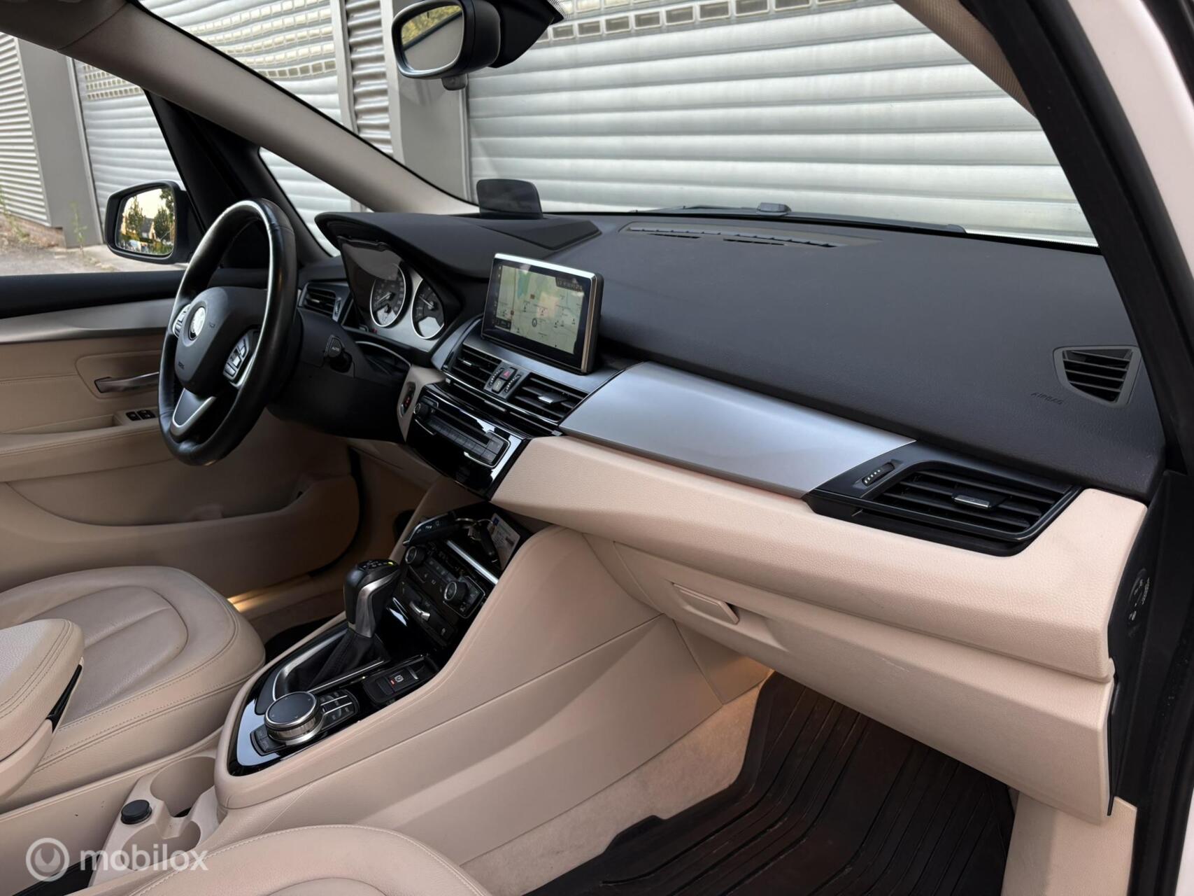 Foto van BMW 218i Active Tourer