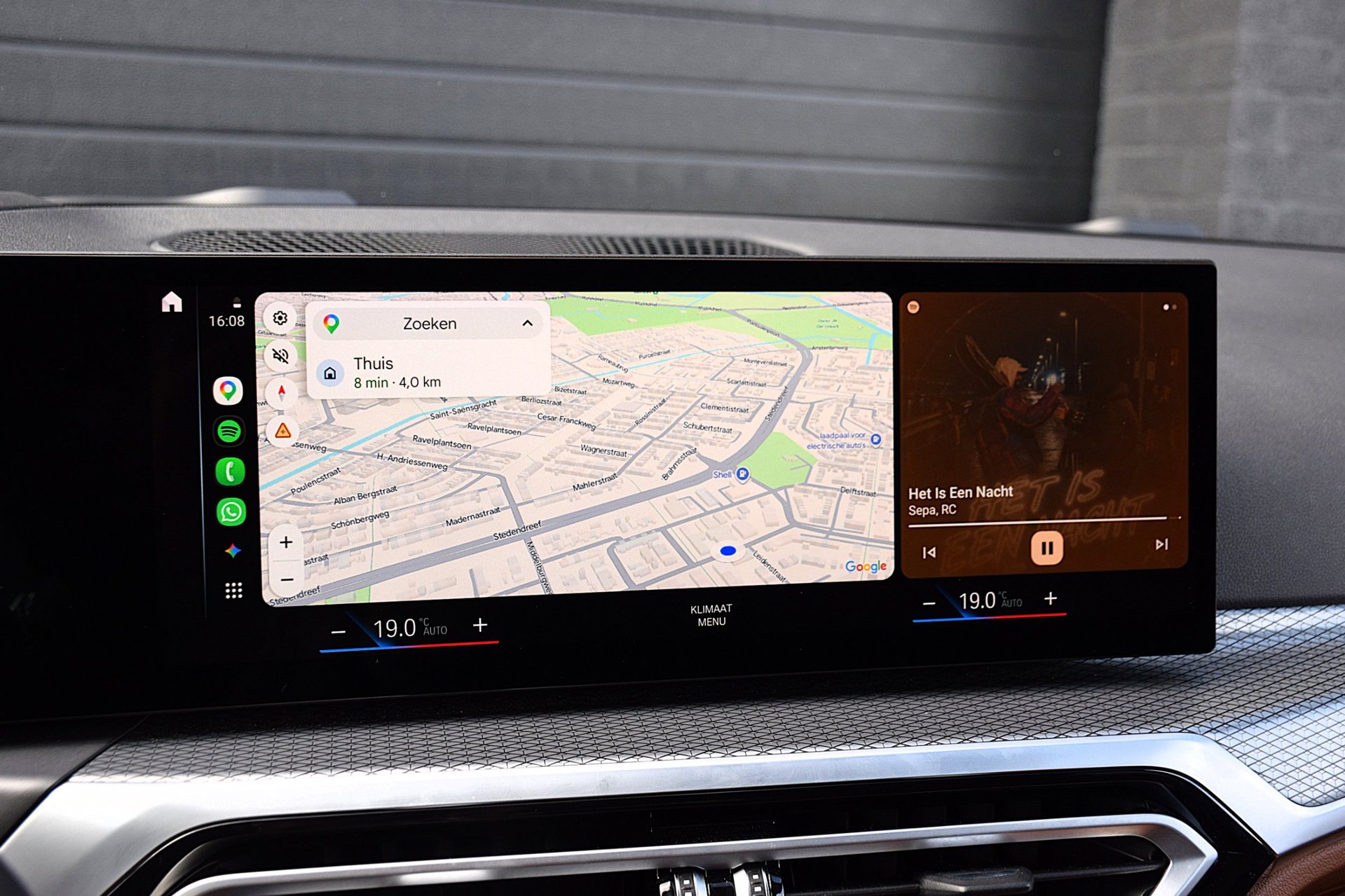 Foto van BMW 330e