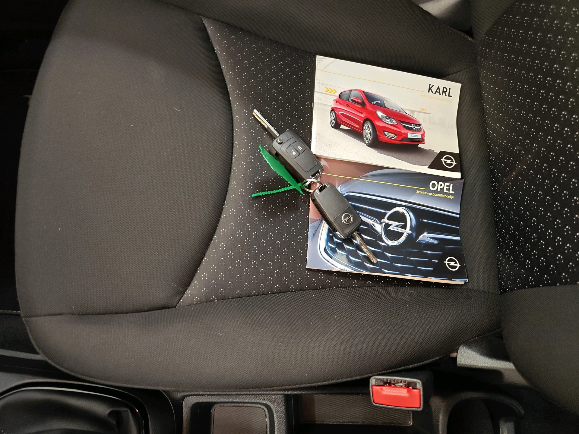 Foto van Opel Karl / Viva