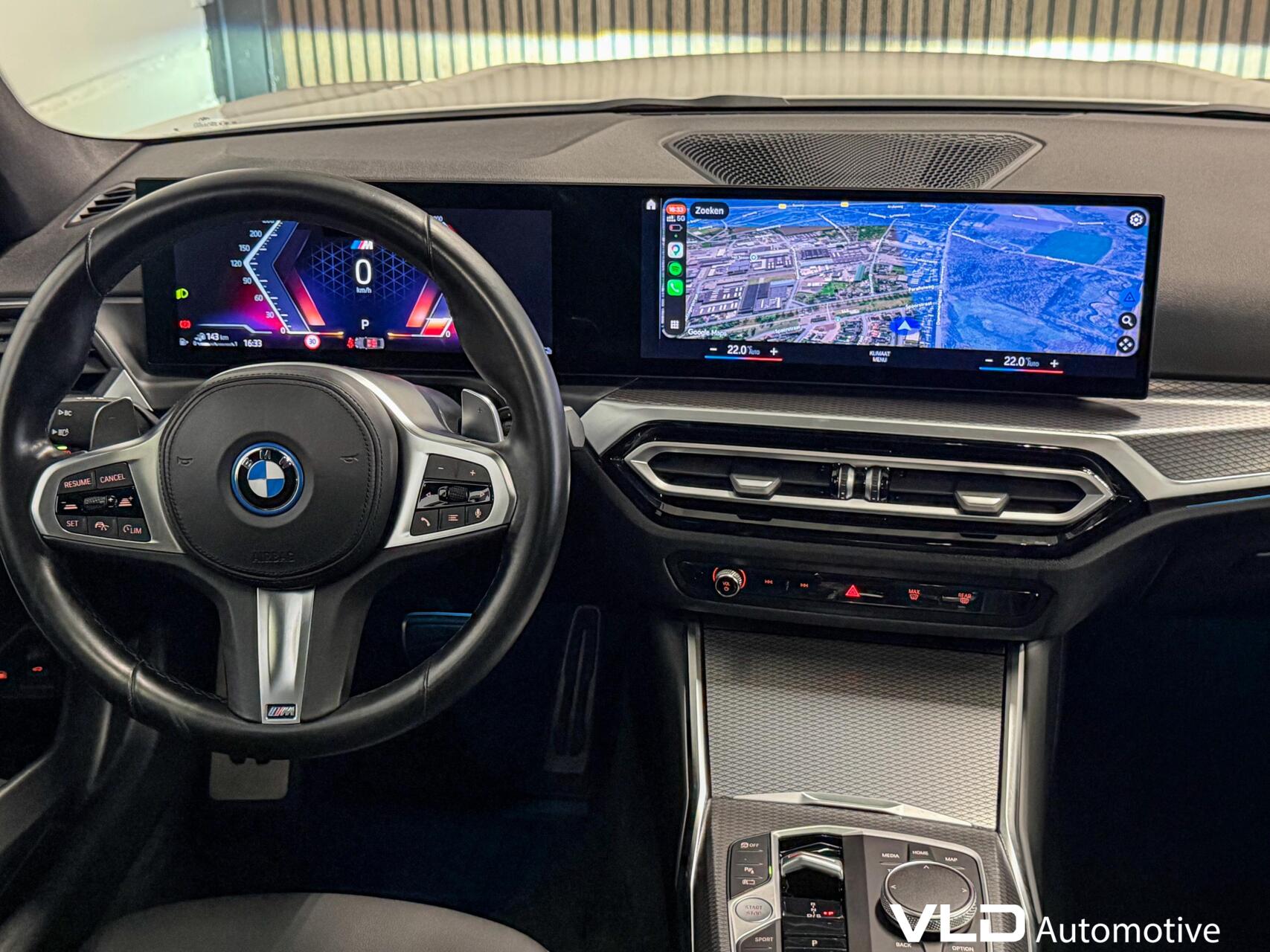 Foto van BMW 330e