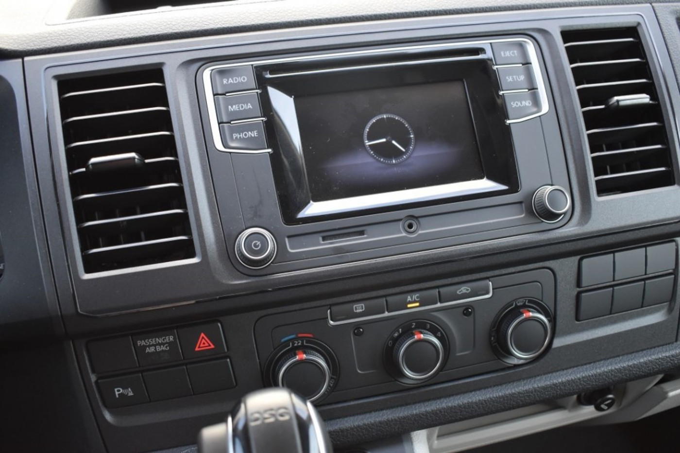 Foto van Volkswagen Abt E-transporter