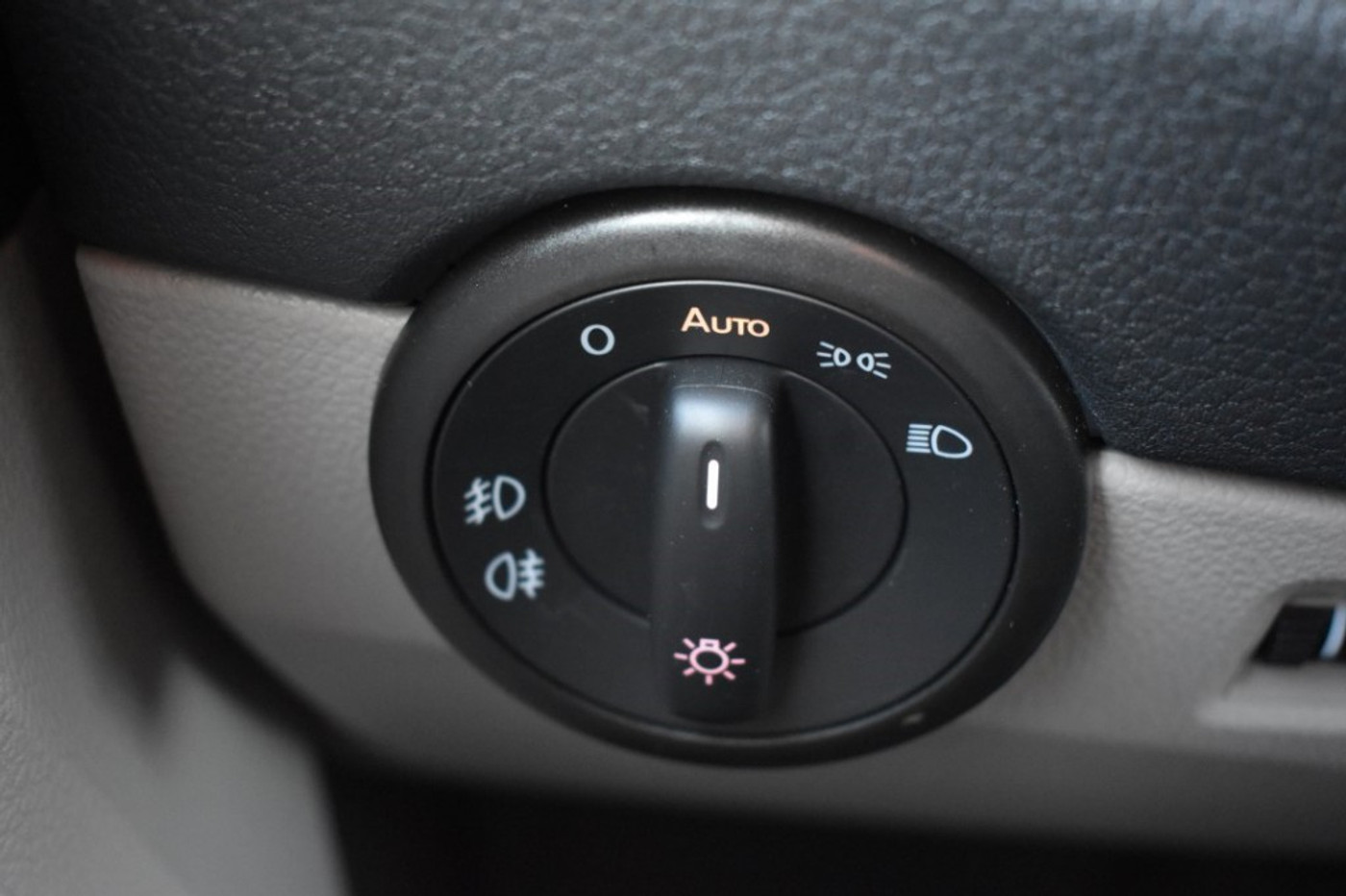 Foto van Volkswagen Abt E-transporter