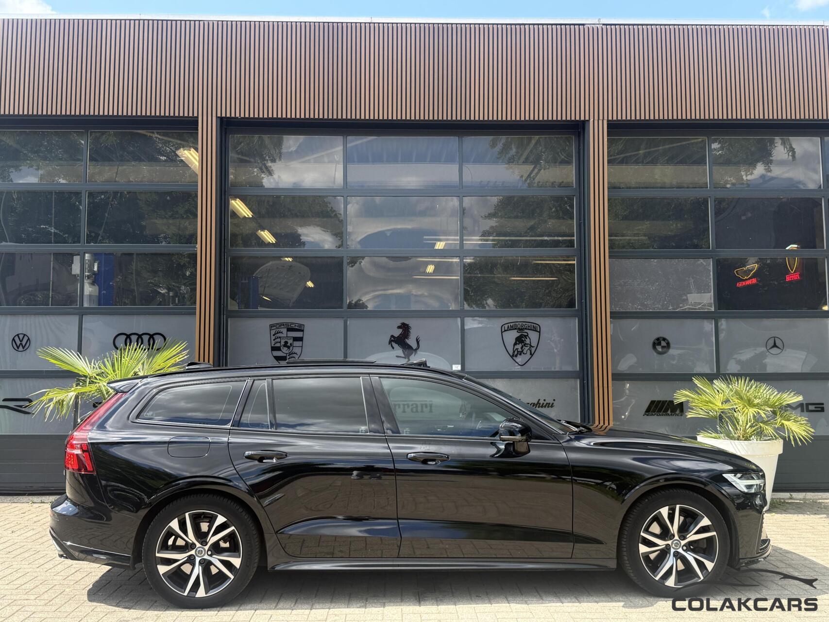 Foto van Volvo V60 T6 Twin Engine