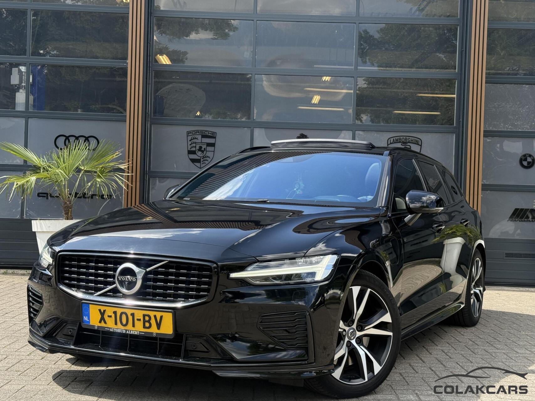 Foto van Volvo V60 T6 Twin Engine