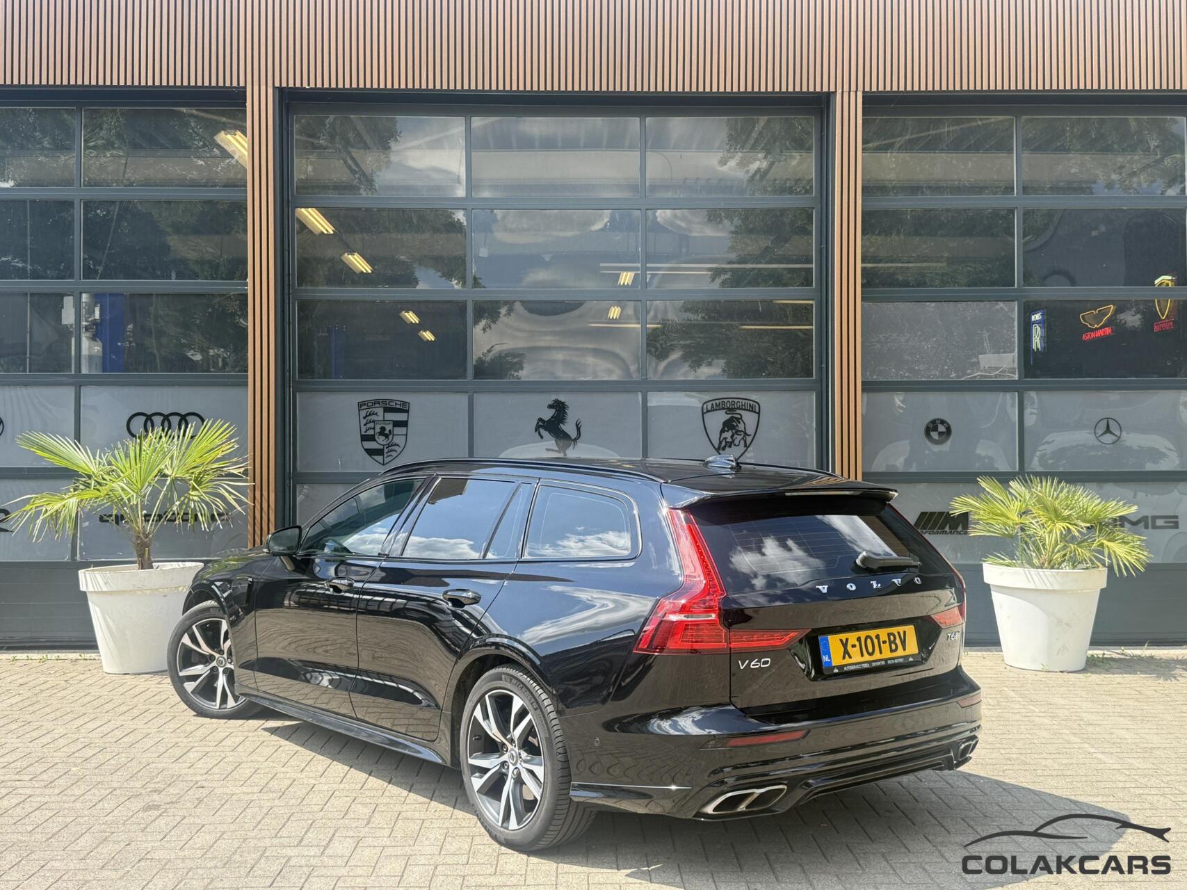 Foto van Volvo V60 T6 Twin Engine