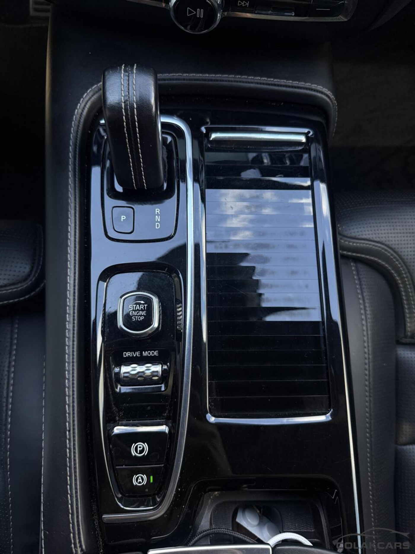 Foto van Volvo V60 T6 Twin Engine