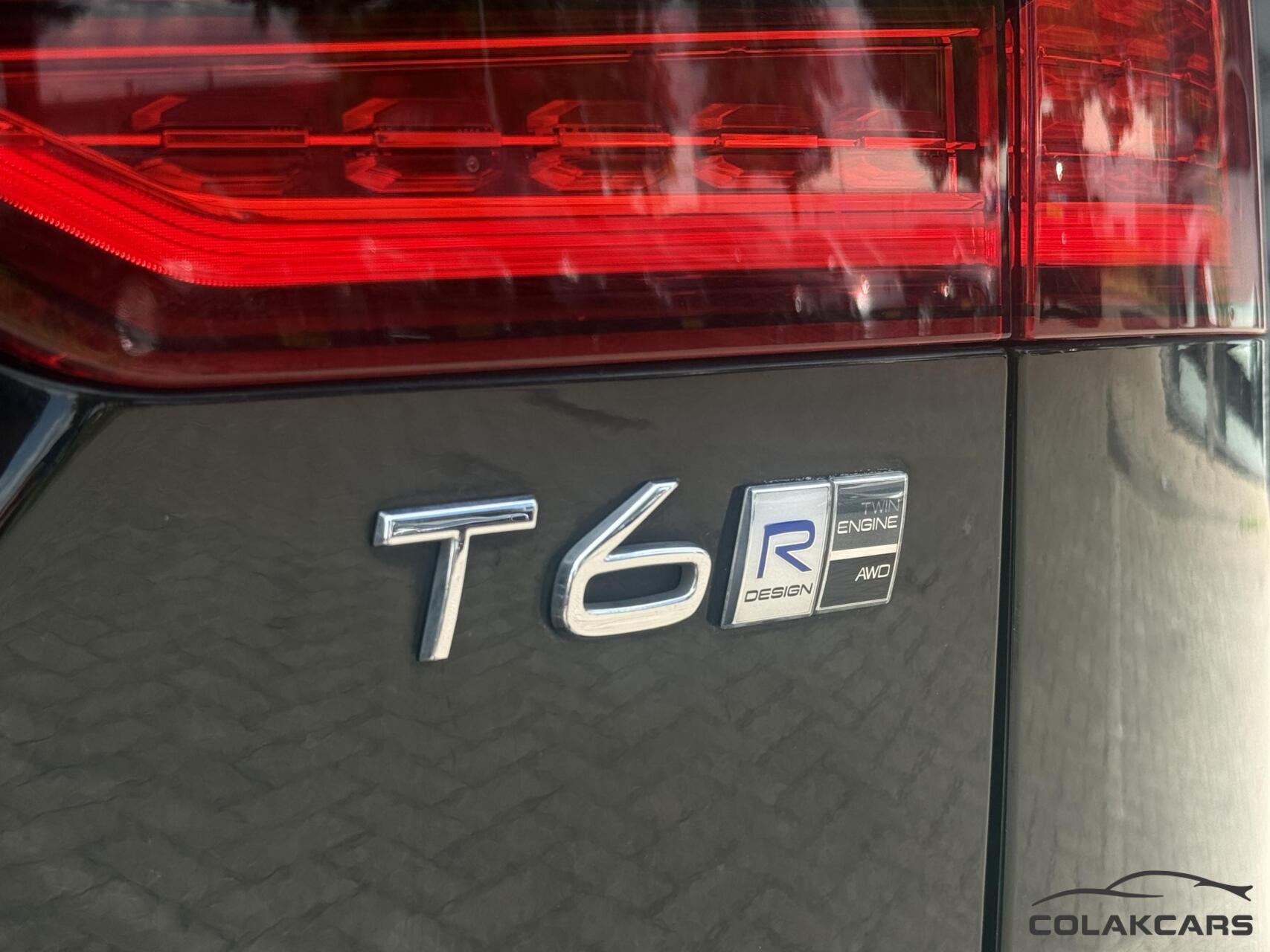 Foto van Volvo V60 T6 Twin Engine