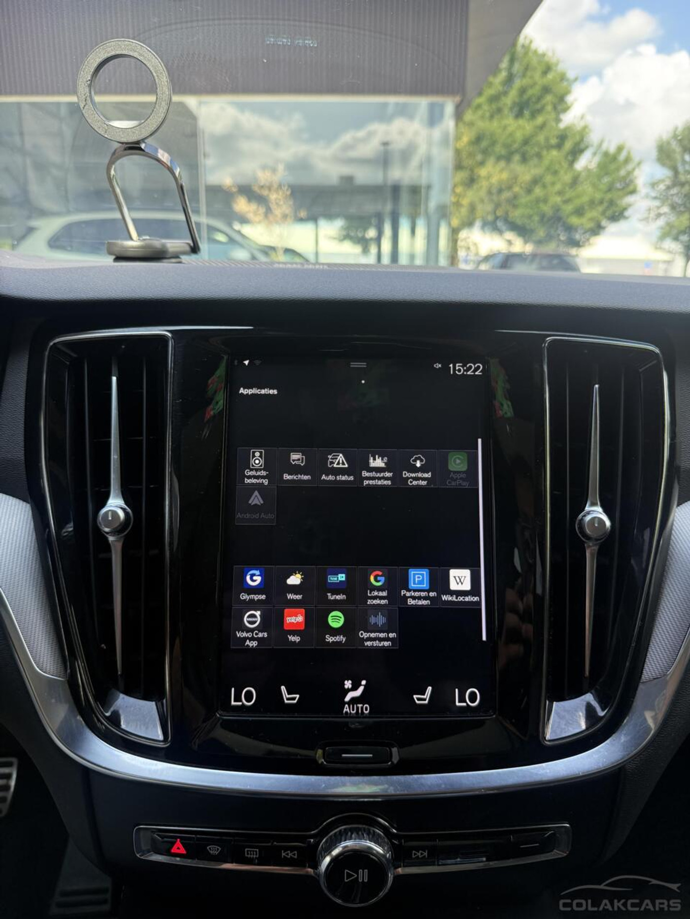 Foto van Volvo V60 T6 Twin Engine