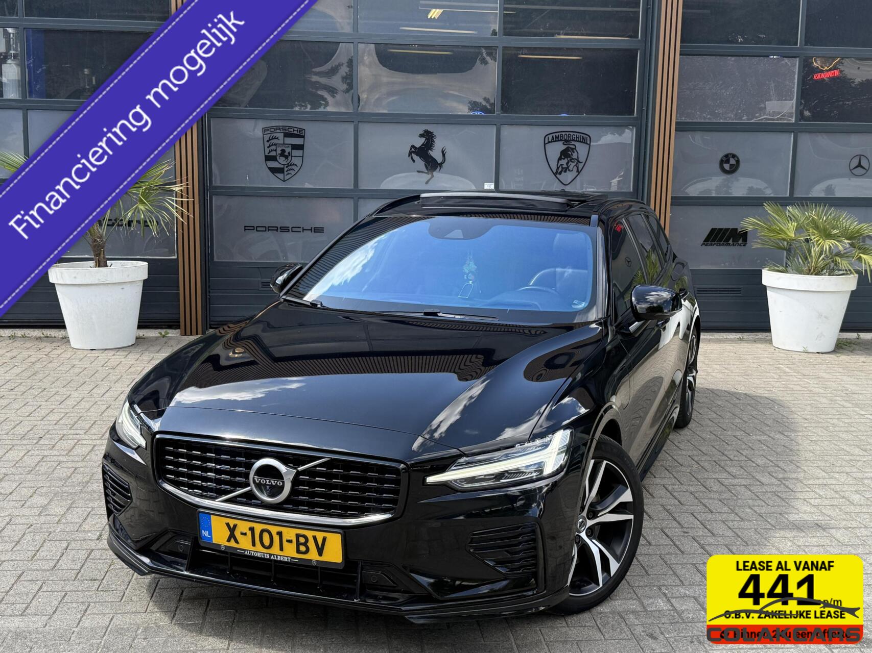 Volvo V60 T6 Twin Engine 2.0 T6 Twin Engine AWD R-Design-Trekh-NAP-Pano-VOL 2020 - voorkant