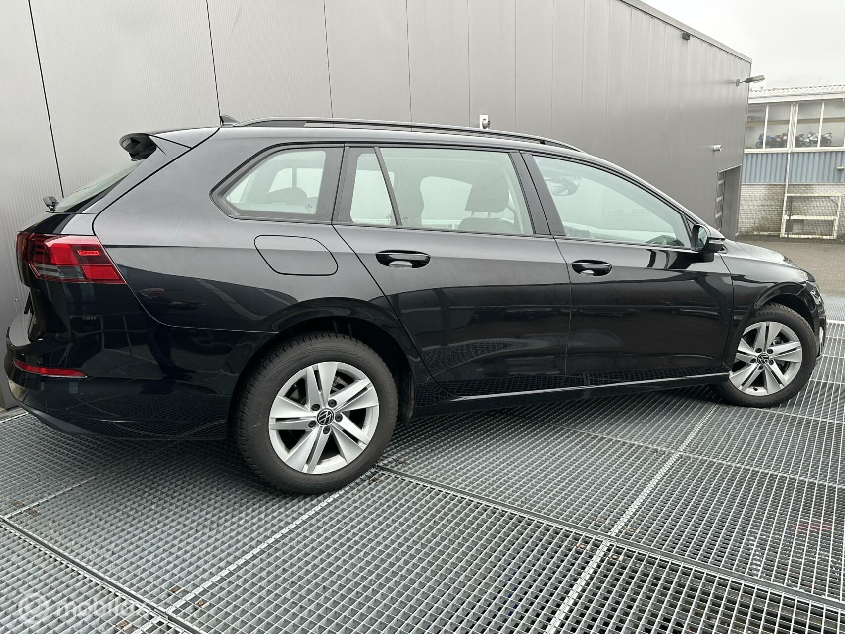Foto van Volkswagen Golf Variant