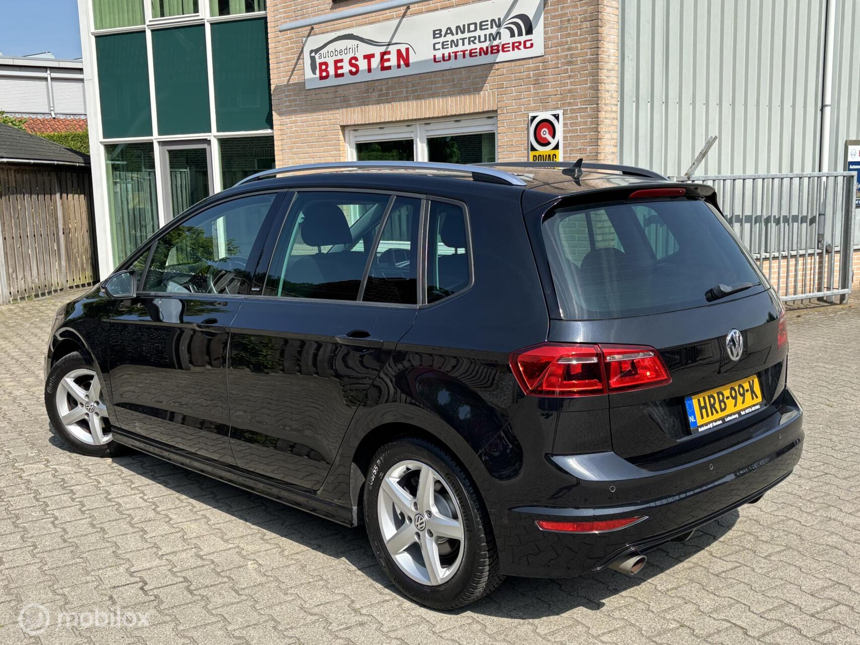 Foto van Volkswagen Golf Sportsvan