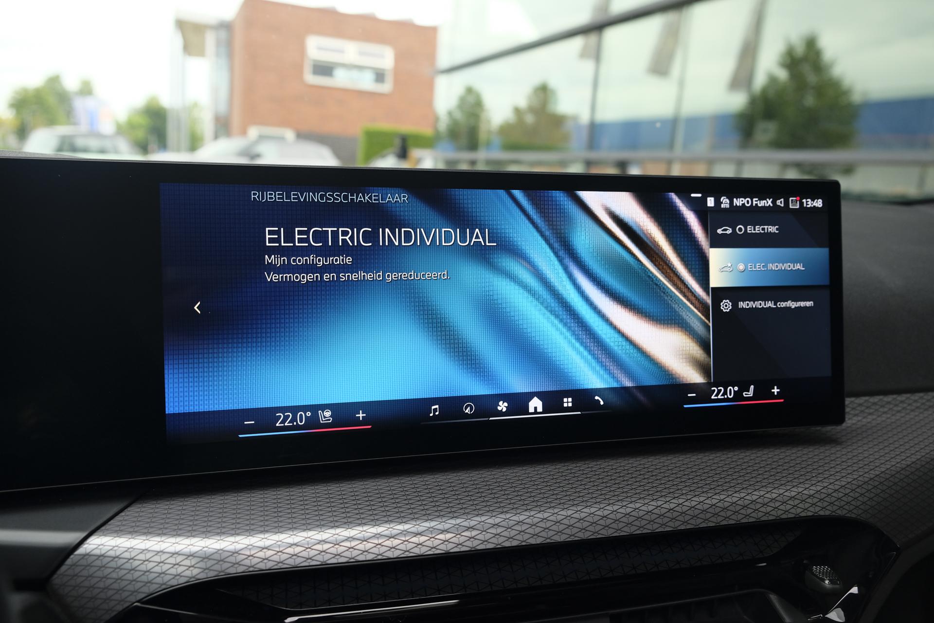Foto van BMW 330e xDrive