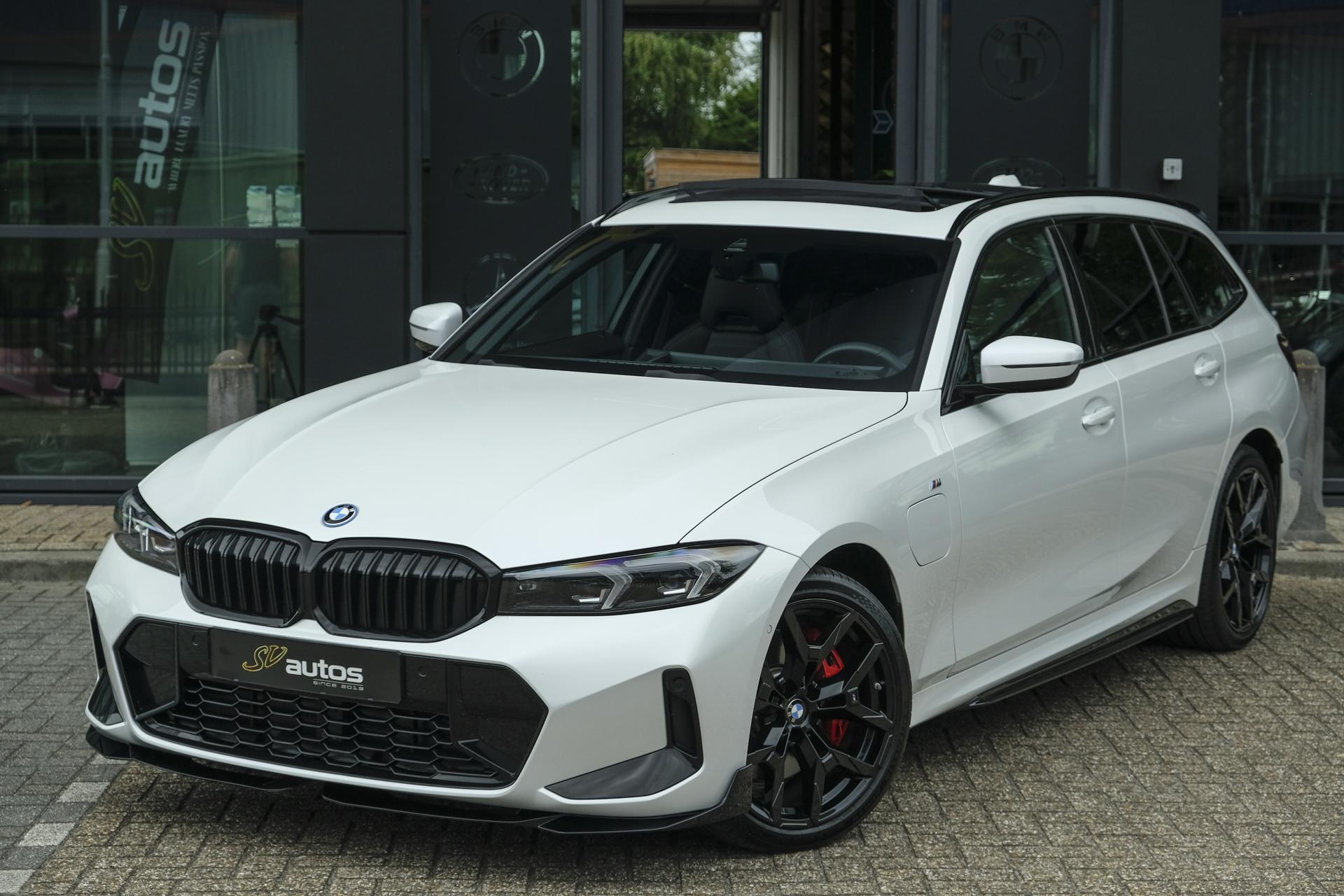 Foto van BMW 330e xDrive