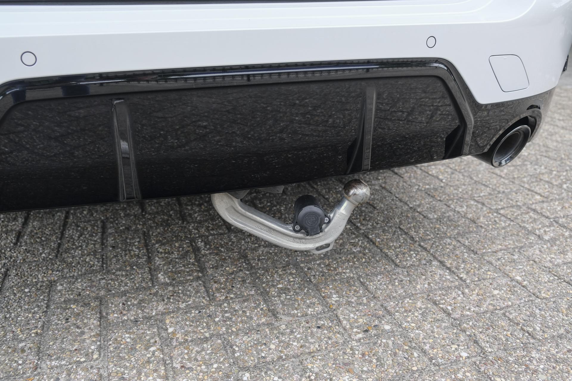 Foto van BMW 330e xDrive