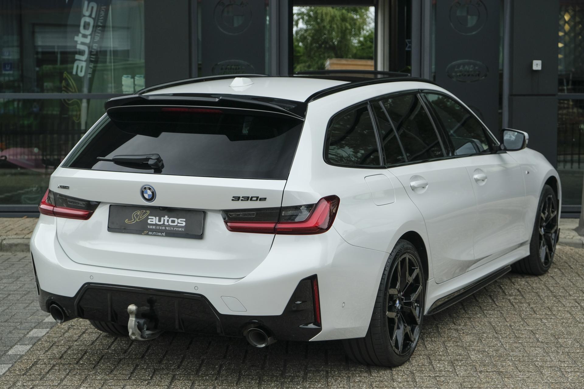 Foto van BMW 330e xDrive