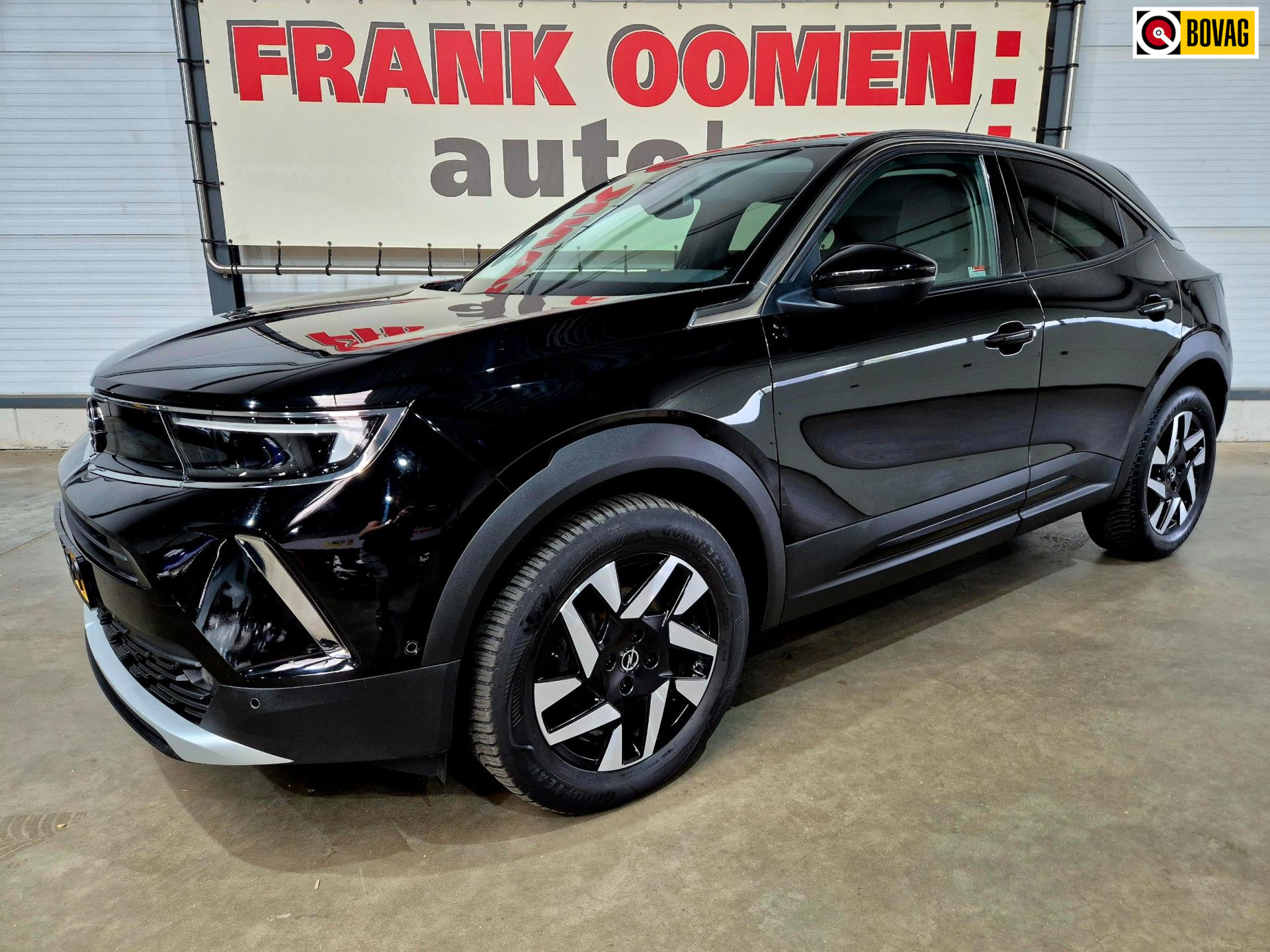 Opel Mokka 1.2 Turbo 131PK Level 4 + LED|Navi|DAB|Apple|Android|Adaptive cruise|Climate control|Camera|PDC|Lane|Dodehoek|17"LMV 2023 - voorkant
