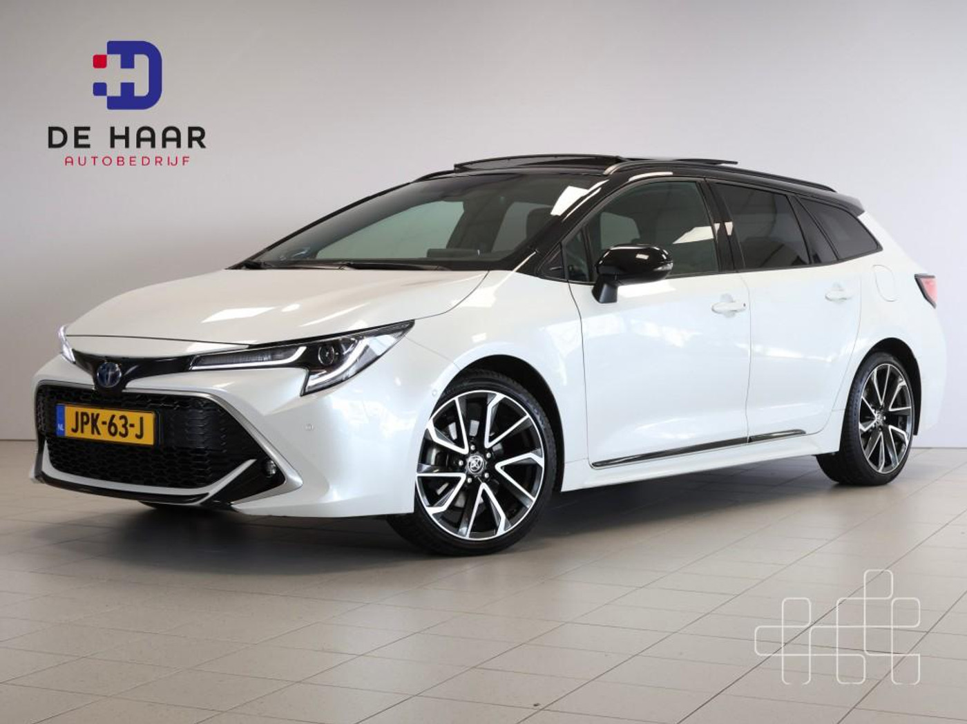Toyota Toyota Corolla 2.0 Hybride 185pk Executive - Open dak - JBL - Dodehoek - Camera - 2022 - voorkant