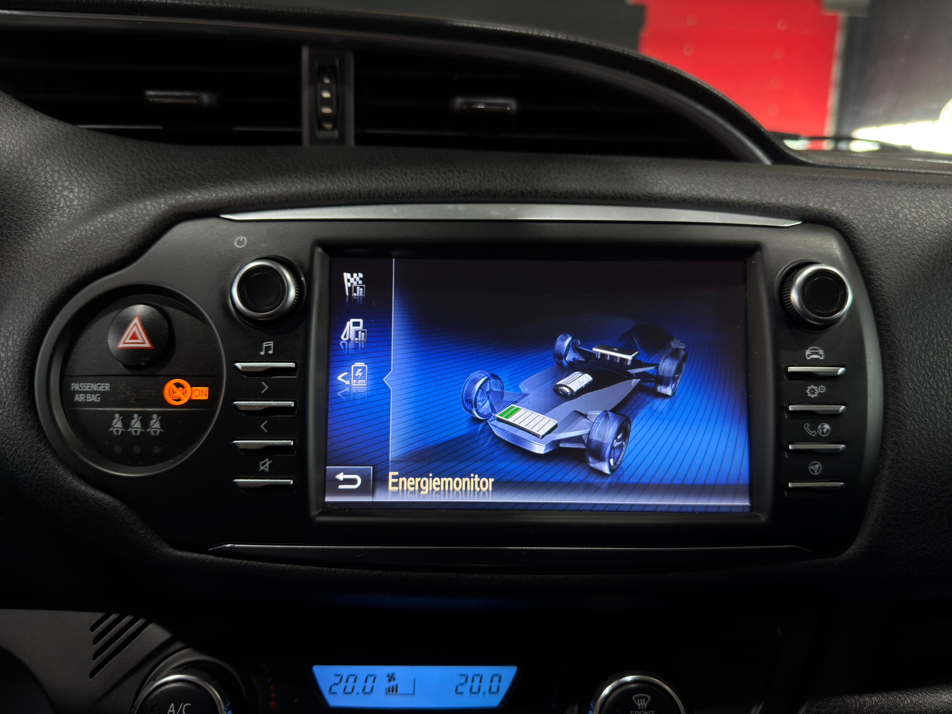 Foto van Toyota Toyota Yaris Hybrid
