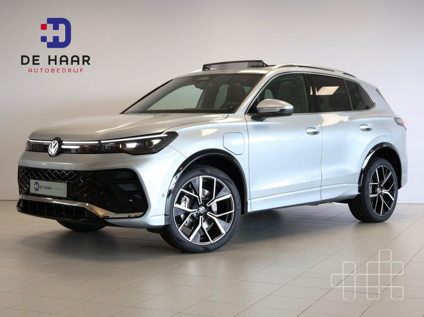 Volkswagen Tiguan 1.5 eHybrid R-Line Edition 2025 - voorkant