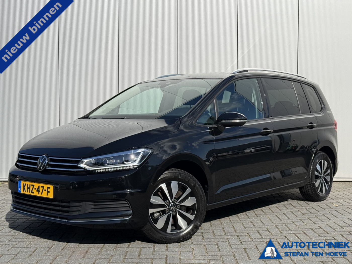 Volkswagen Touran 1.5 TSI Goal 7 persoons Carplay Elektrische klep Trekhaak Automa 2025 - voorkant