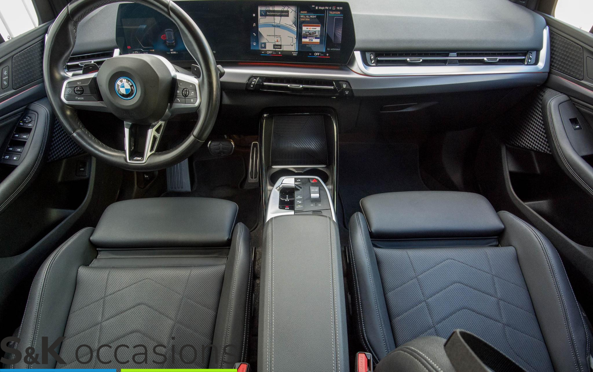 Foto van BMW 225e xDrive Active Tourer