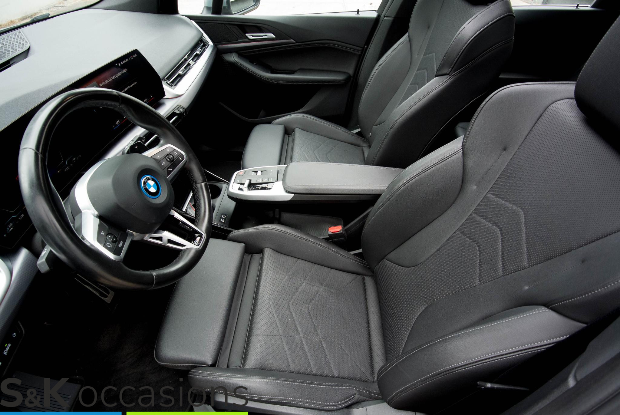 Foto van BMW 225e xDrive Active Tourer
