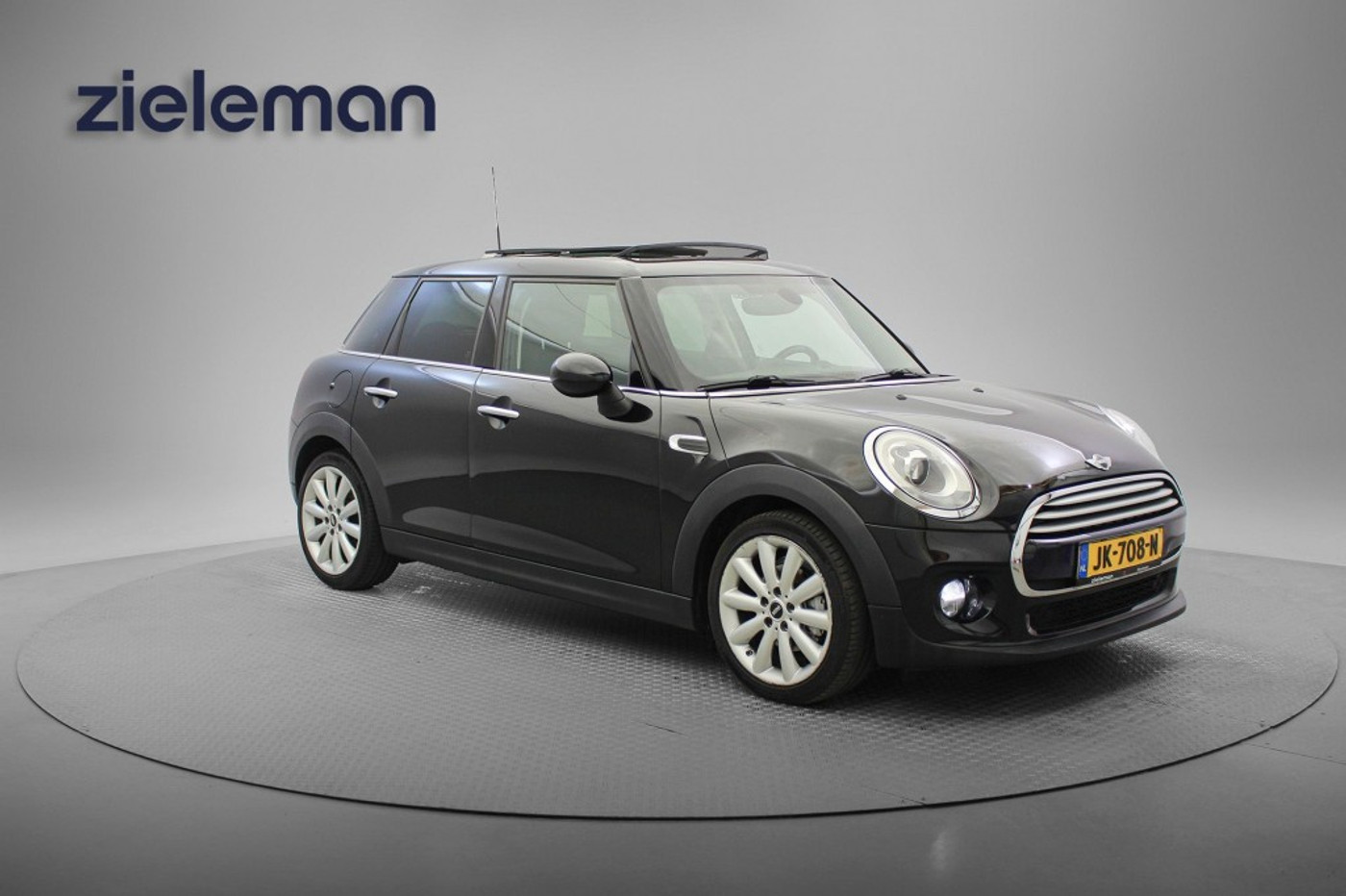 Mini Cooper 1.5 Cooper Chili Business 2015 - voorkant