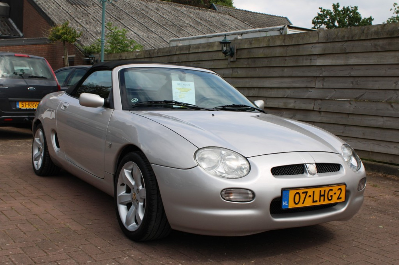 Foto van MG MGF