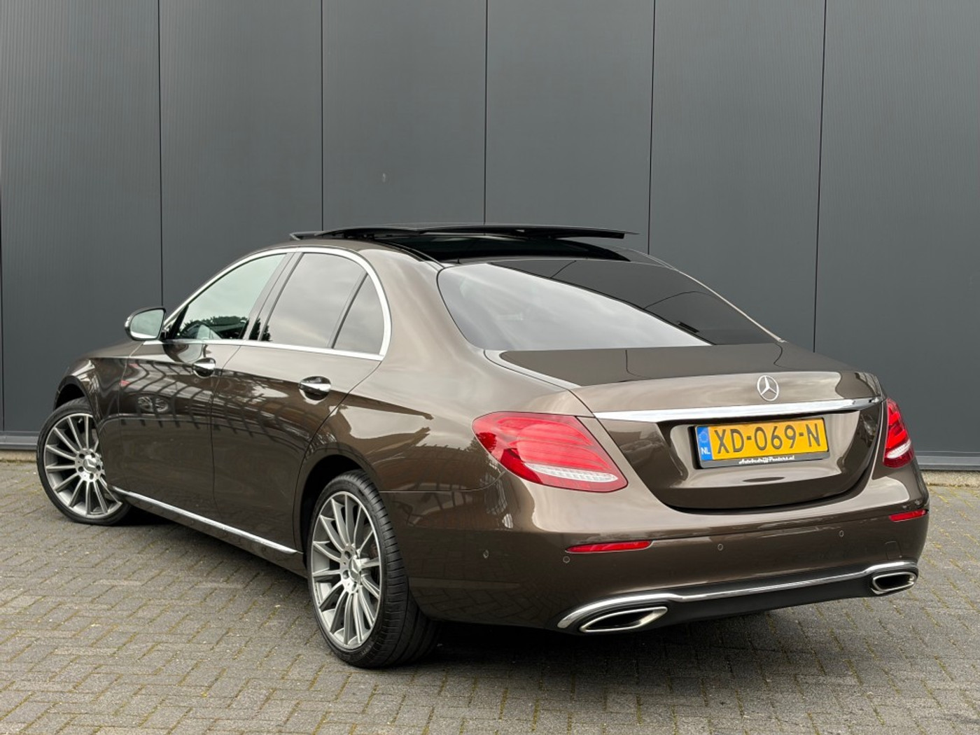 Foto van Mercedes-Benz E 200 4Matic