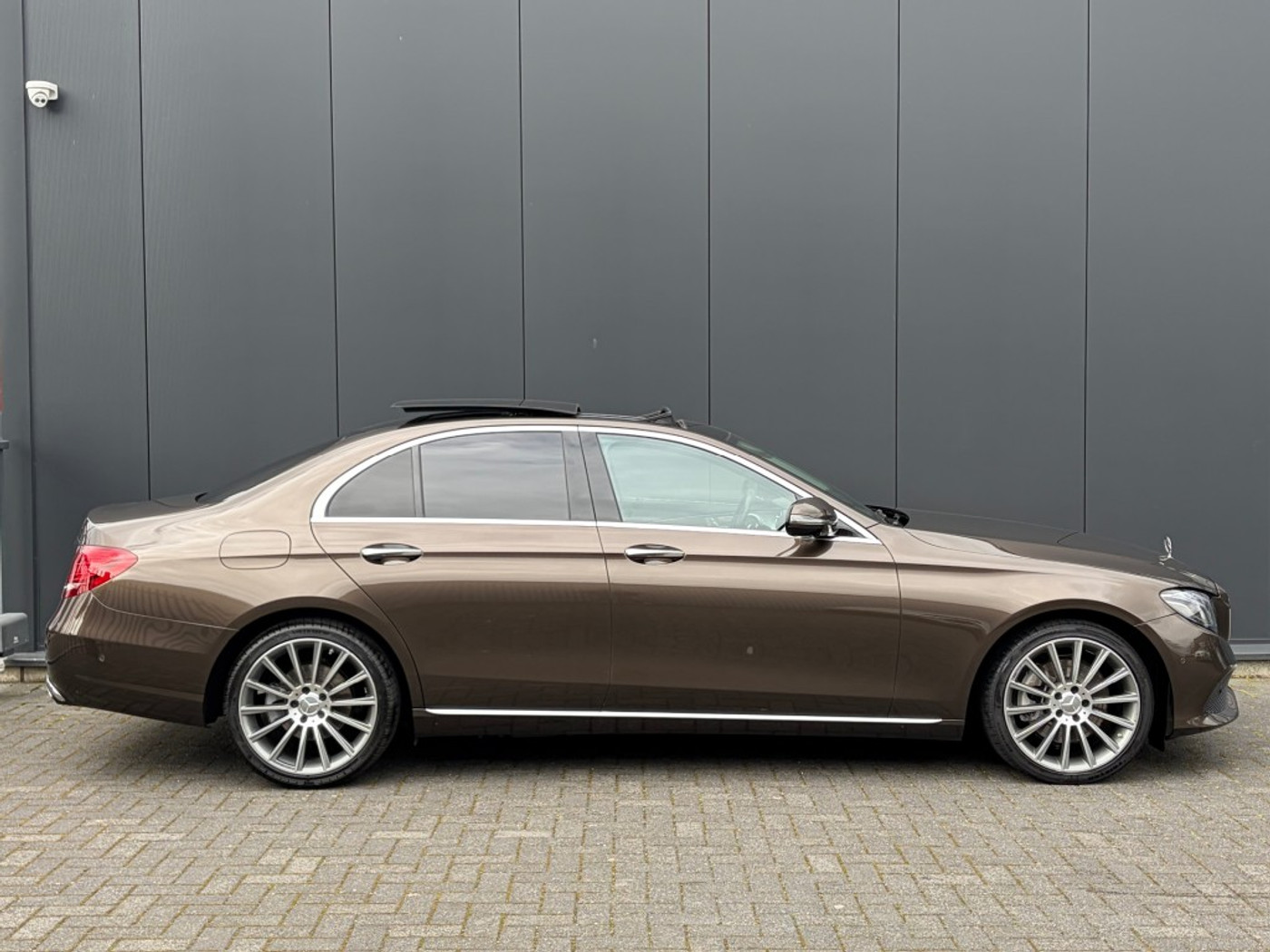 Foto van Mercedes-Benz E 200 4Matic