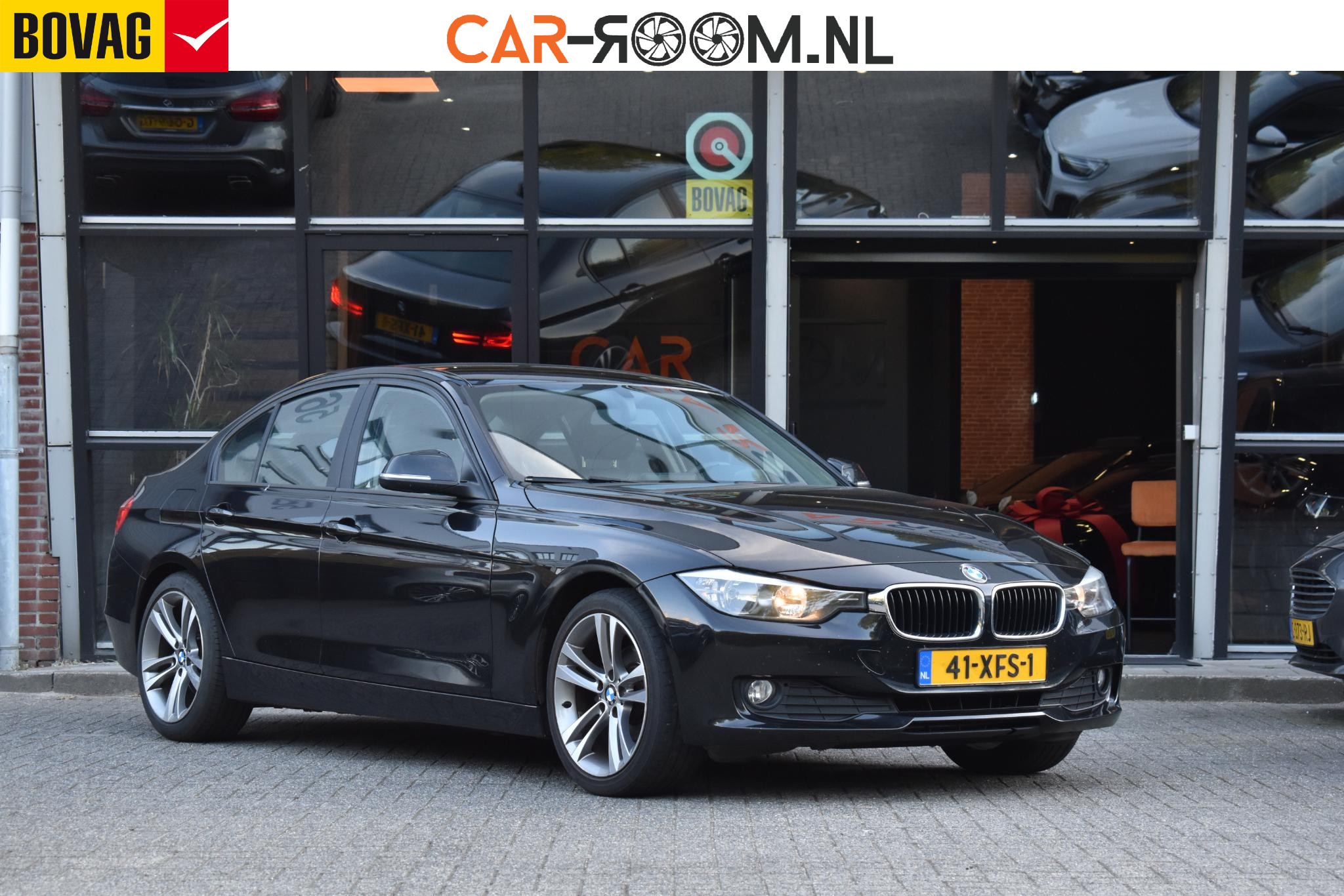 BMW 3er Reihe 316d Executive 2012 - voorkant