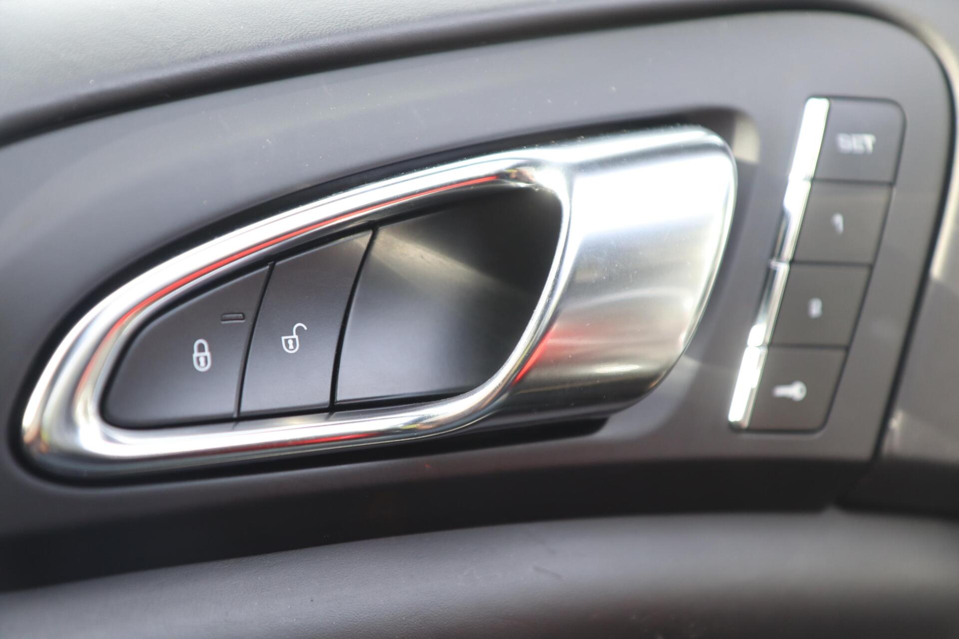 Foto van Porsche Cayenne