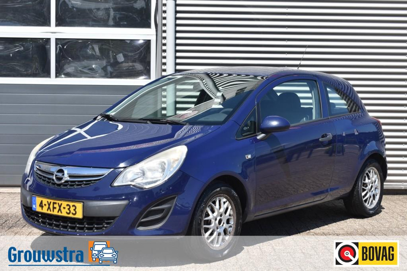 Opel Corsa 1.2 ECOF. BLITZ LPG / APK t/m 22-12-2026 / ZO MEENEMEN 2012 - voorkant