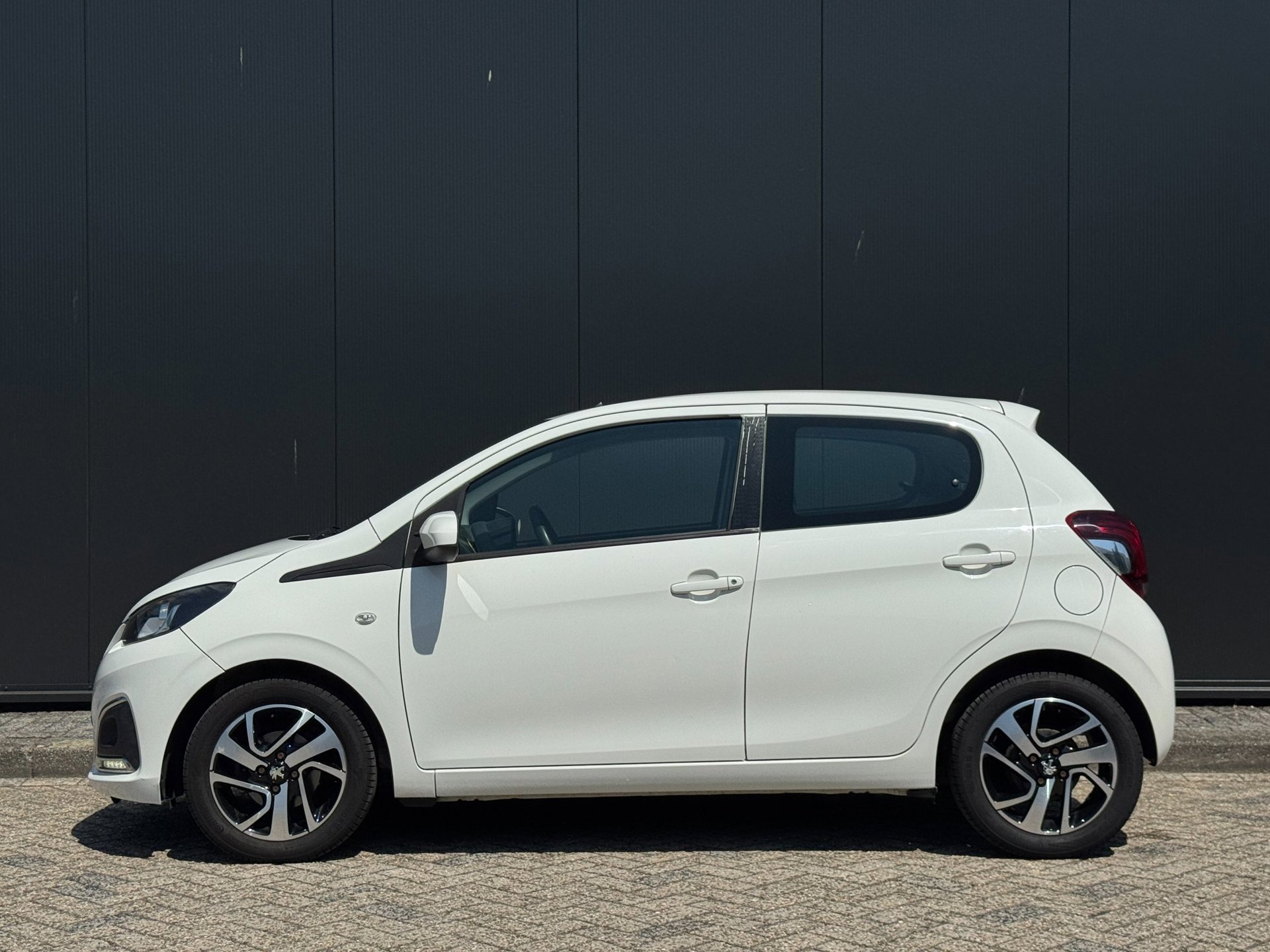 Foto van Peugeot Peugeot 108