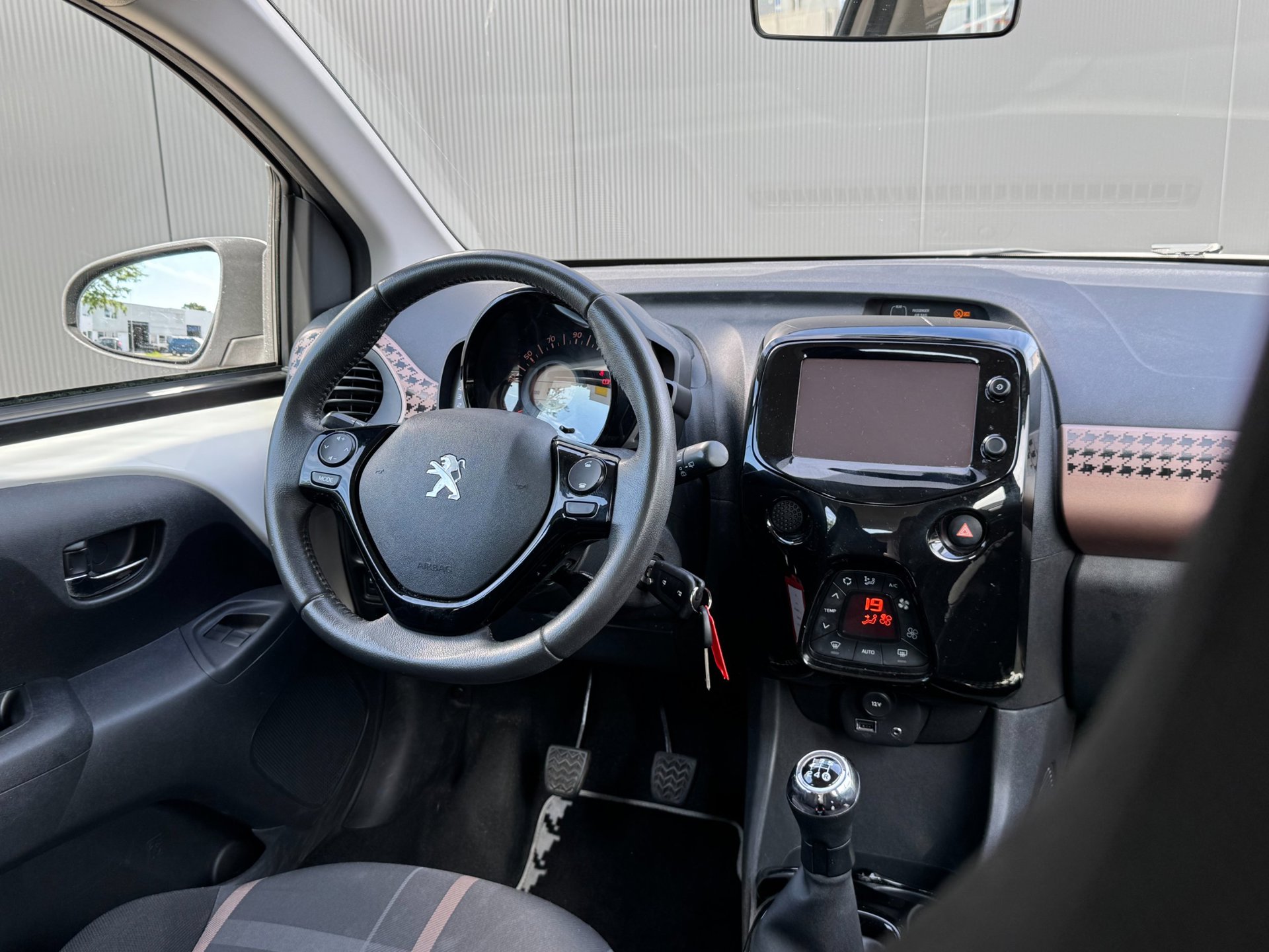 Foto van Peugeot Peugeot 108