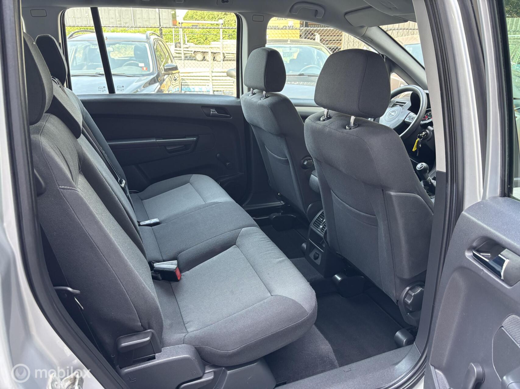 Foto van Opel Zafira