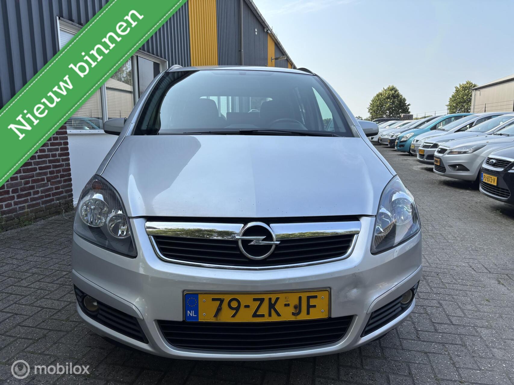Foto van Opel Zafira