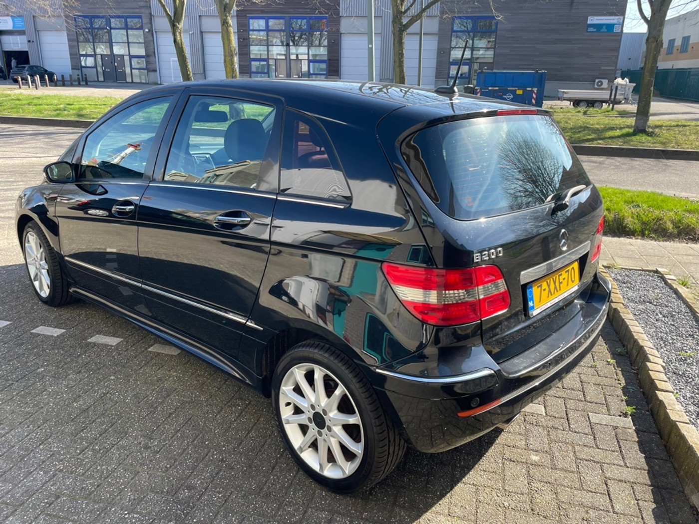 Foto van Mercedes-Benz B 200