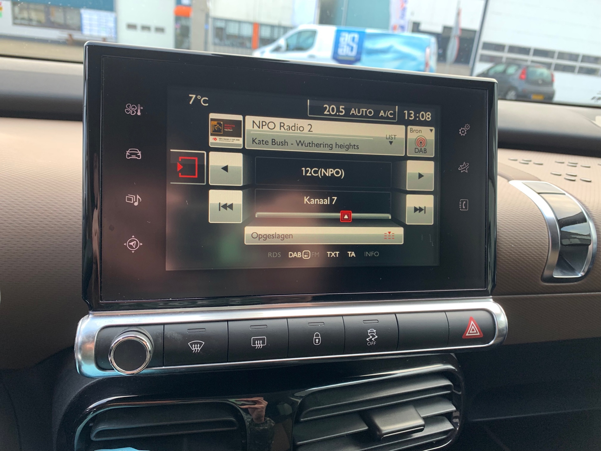 Foto van Citroen C4 Cactus