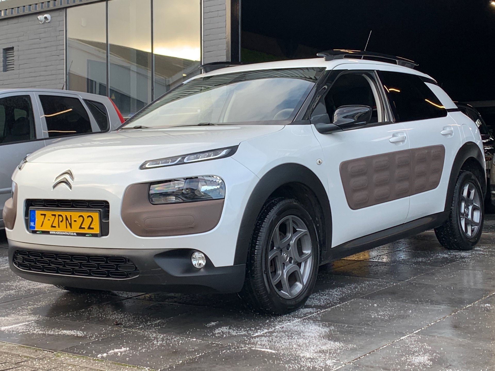 Foto van Citroen C4 Cactus