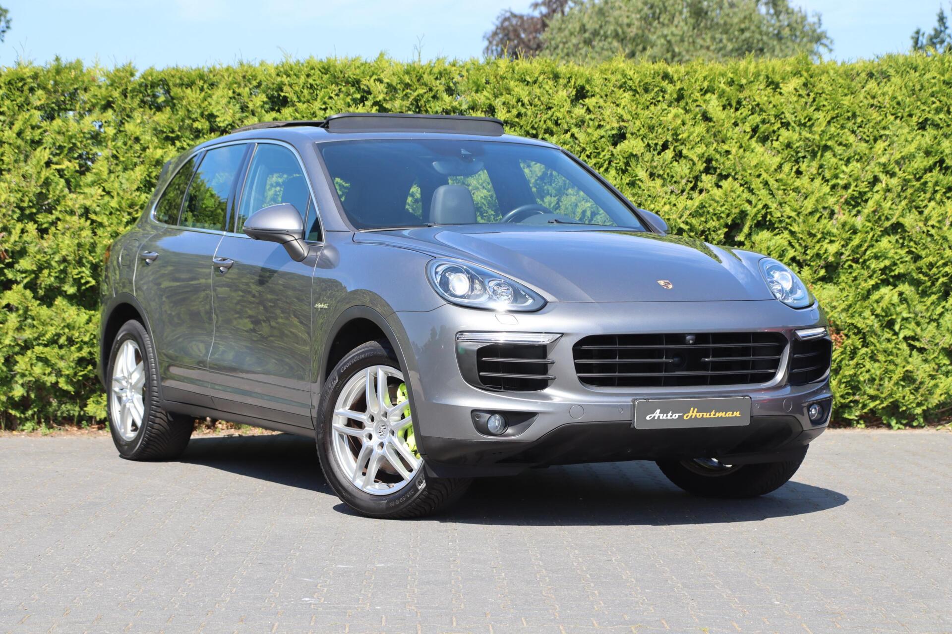 Porsche Cayenne S E-hybrid 3.0 S E-Hybrid 416 Pk 2015 - voorkant