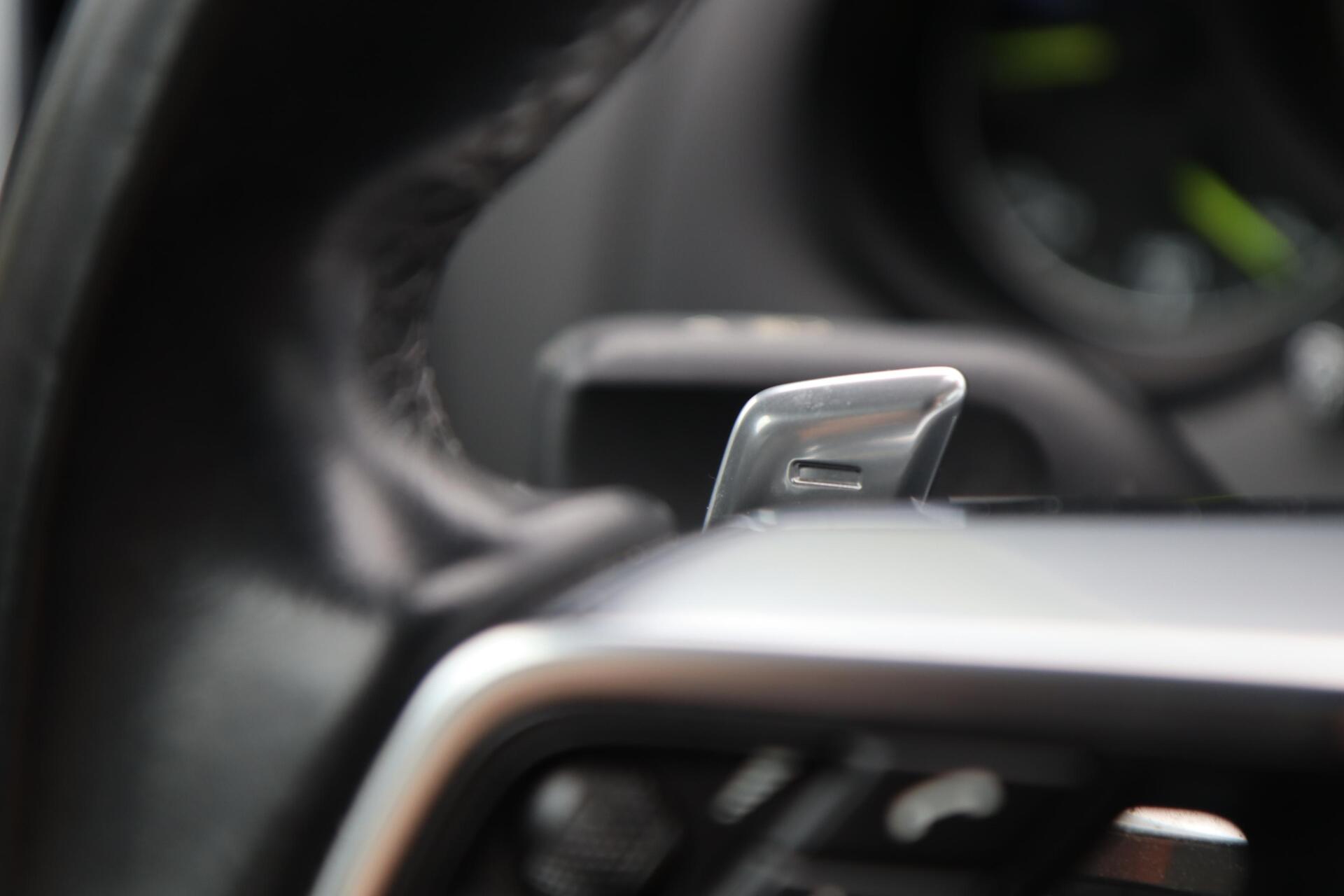 Foto van Porsche Cayenne S E-hybrid