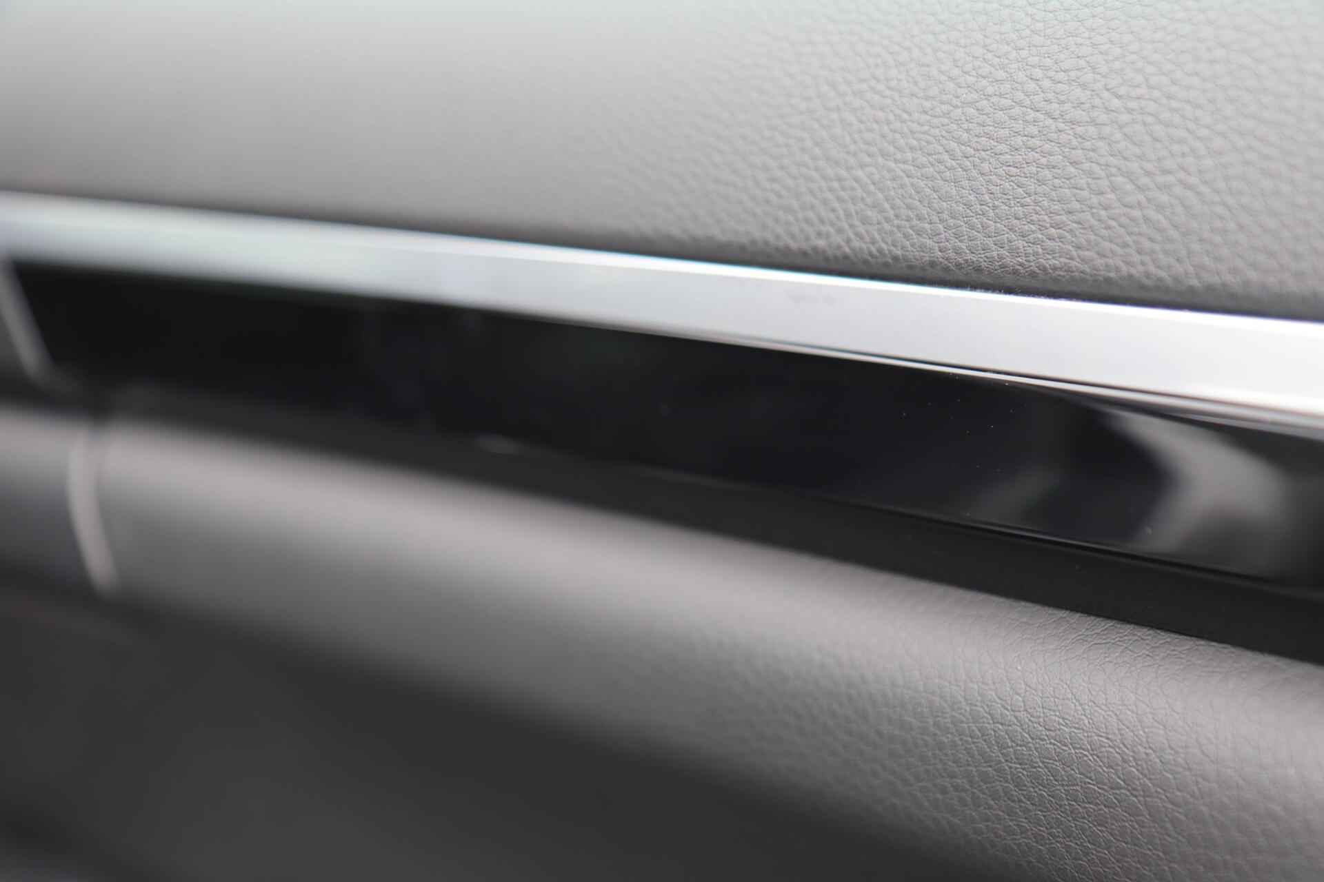 Foto van Porsche Cayenne S E-hybrid
