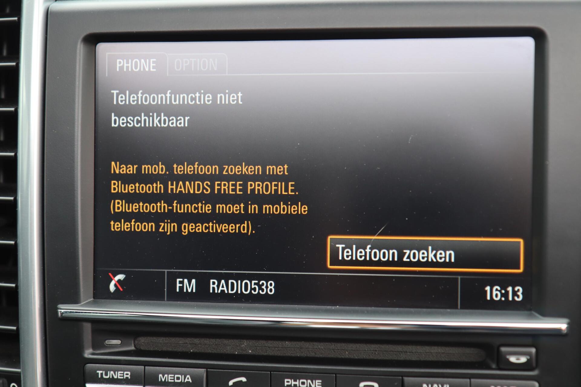 Foto van Porsche Cayenne S E-hybrid